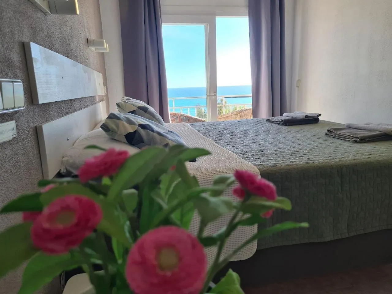 סה קומה Amena Mar Hotel בית הארחה