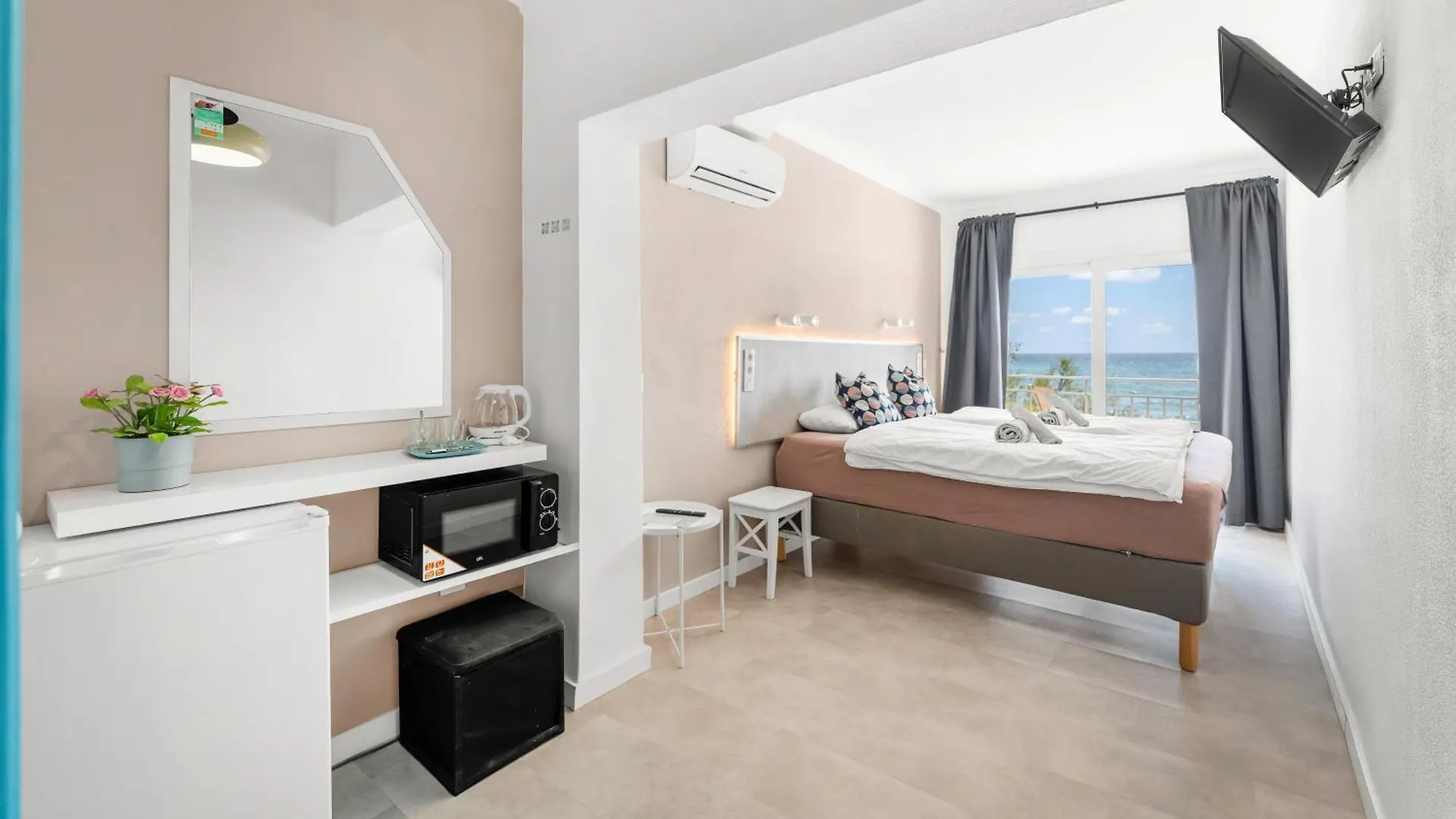 Vendégház Amena Mar Hotel Sa Coma